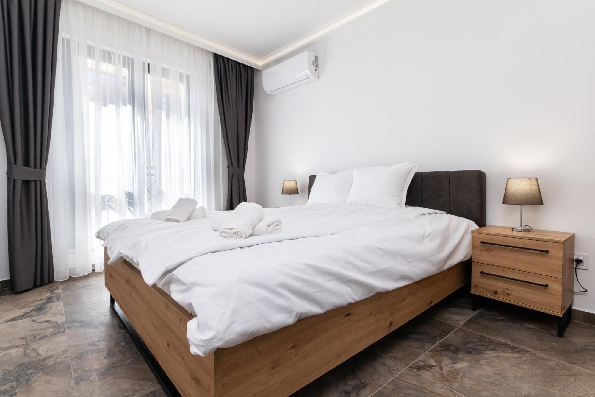 Modern 1-Bedroom Apartments Plovdiv Esterno foto