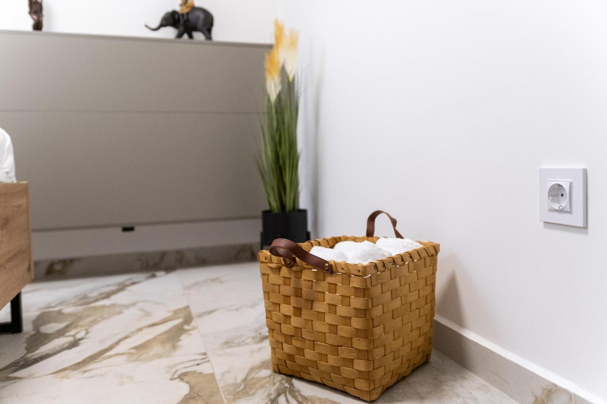 Modern 1-Bedroom Apartments Plovdiv Esterno foto