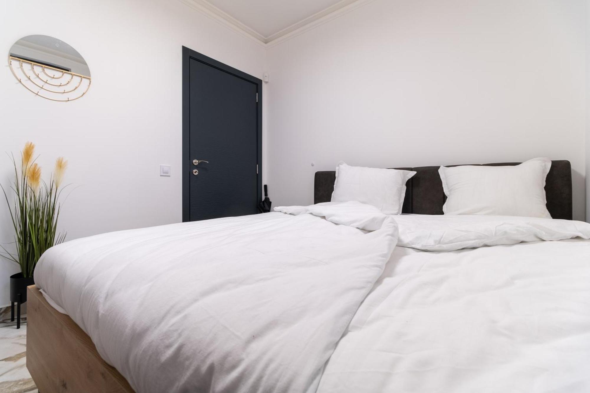 Modern 1-Bedroom Apartments Plovdiv Esterno foto